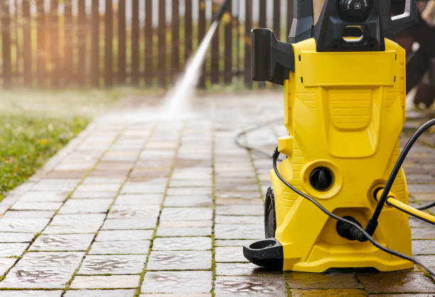 Best Patio and Deck Pressure Washing  in Waynesboro, TN